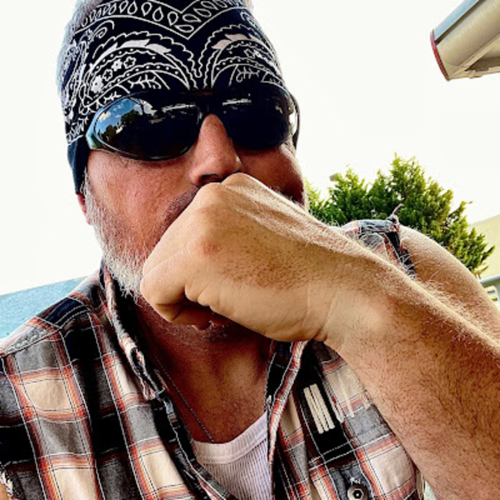 Meet your Posher, Jason